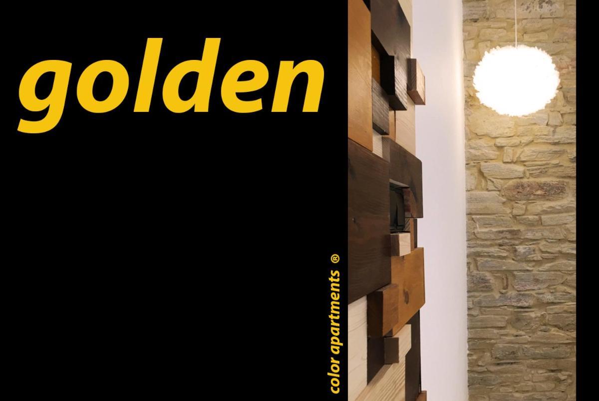 Golden & White Home سانتياغو دي كومبوستيلا المظهر الخارجي الصورة